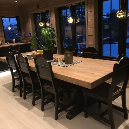 Ny Og Moderne I * Stryn