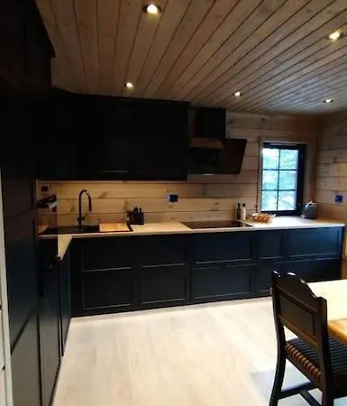 Ny Og Moderne I Stryn