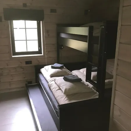 Tatil Evi Stor Og Koselig I *