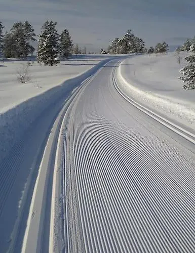 Stor Og Koselig I Casa de Férias Stryn