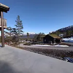 Stor Og Koselig I Holiday home Stryn